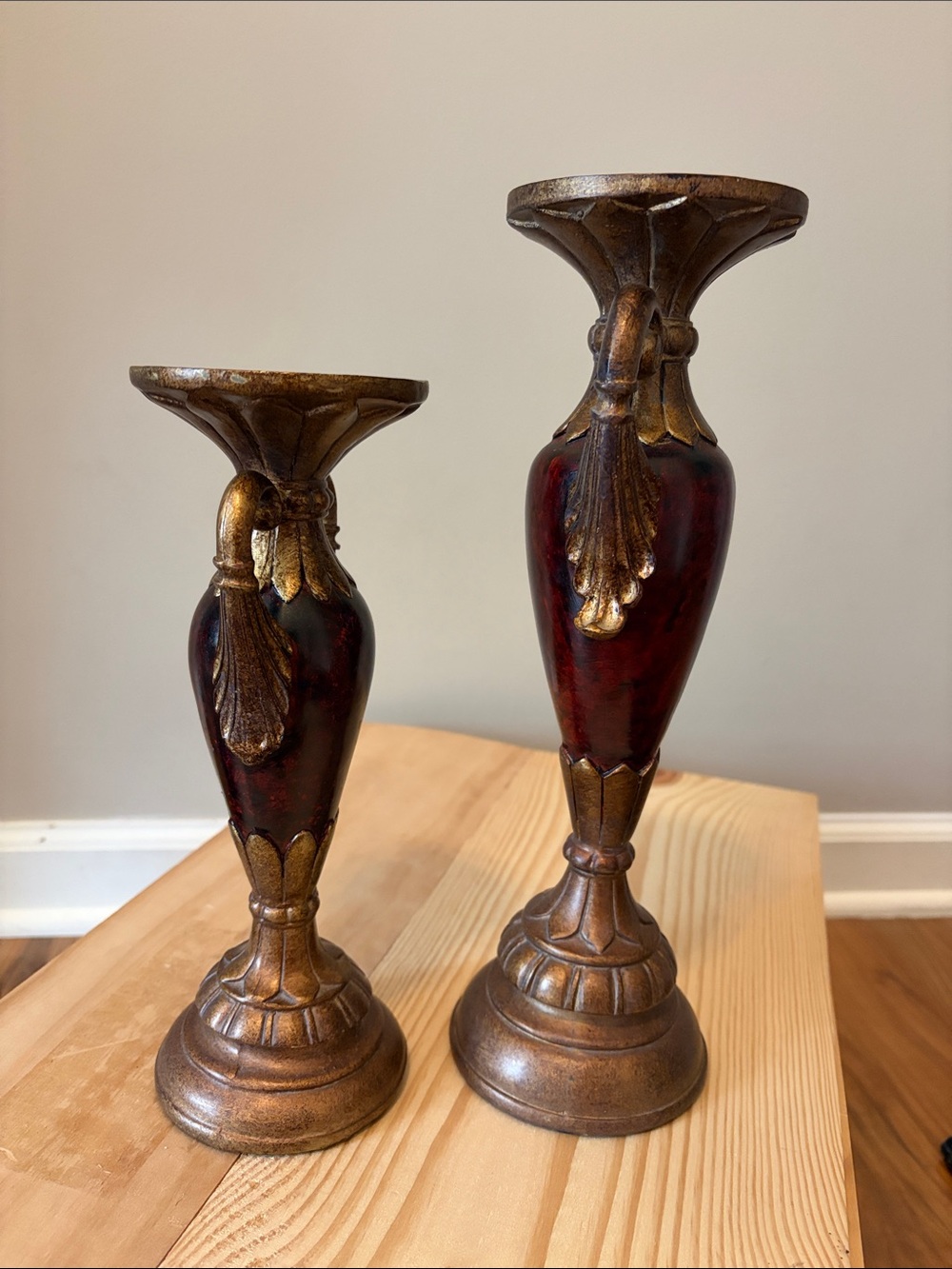 Pair of Resin Candle Holders - Picture 5 of 5